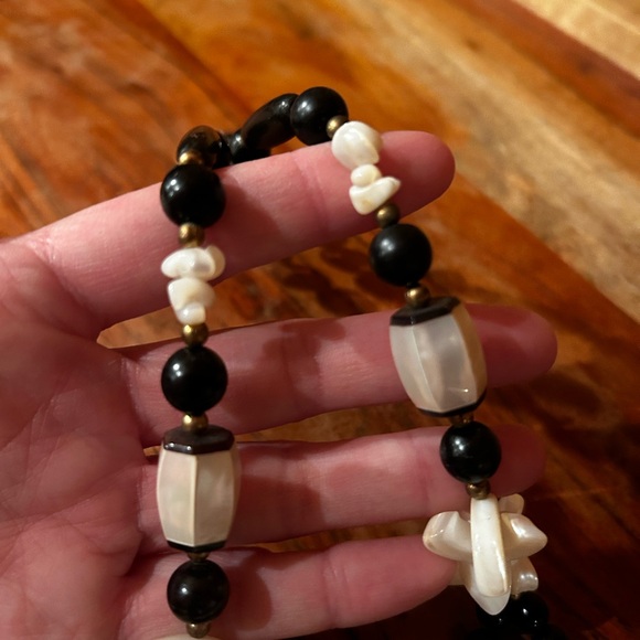 Vintage mother of pearl necklace - Picture 4 of 10